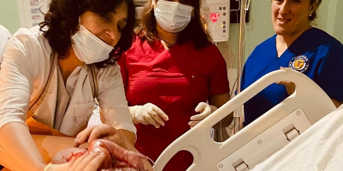 “იმედი მაქვს, ჩვენს სამშობლოში მალე დავბრუნდებით”- უკრაინელმა ქალბატონმა ქუთაისში იმშობიარა