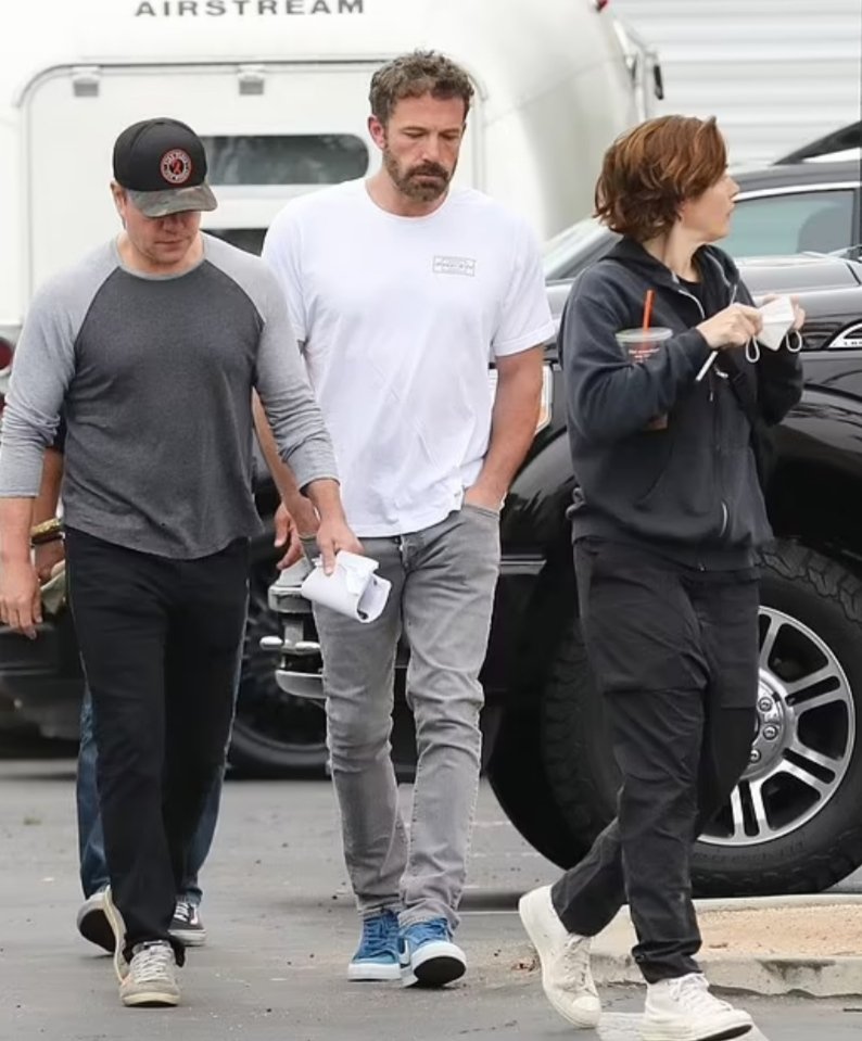 მეტ დეიმონი და ბენ აფლეკი ფილმის გადაღებაზე დააფიქსირეს