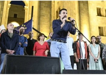 გადადგეს ირაკლი ღარიბაშვილი და ეროვნული თანხმობით შეიქმნას მთავრობა – აქციის მოთხოვნები