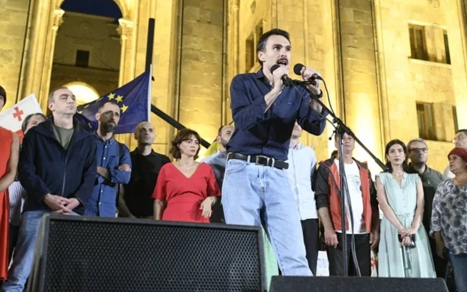 გადადგეს ირაკლი ღარიბაშვილი და ეროვნული თანხმობით შეიქმნას მთავრობა – აქციის მოთხოვნები