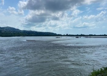 წყლიდან ჯართი გამოჰქონდა – მდინარეში მამაკაცს ეძებენ