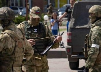 უკრაინის ოკუპირებულ ქალაქებში რუსულ პასპორტებს გასცემენ-BBC