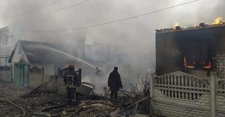 რუსი ოკუპანტები მარიუპოლში ჰუმანიტარული ტვირთით ვაჭრობენ-მარიუპოლის მერის მრჩეველი