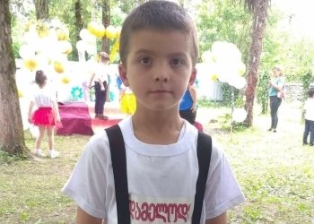 მდინარეზე გაუჩინარებული ბავშვის დედა საზოგადოებას მიმართავს