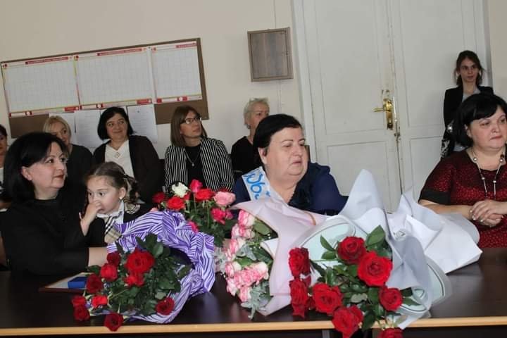 ხონის პირველი საჯარო სკოლის მასწავლებელს საქართველოს დამსახურებული მასწავლებლის წოდება მიენიჭა
