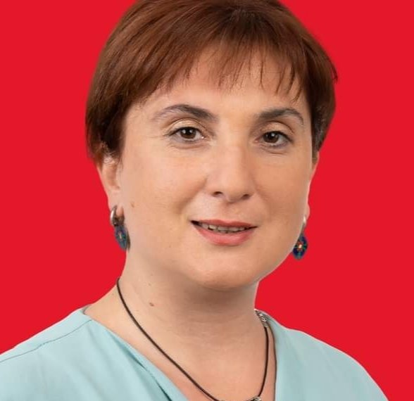 გაიცანით ქუთაისელი პედაგოგი,რომელიც მასწავლებლის ეროვნული ჯილდოს ხუთეულში მოხვდა