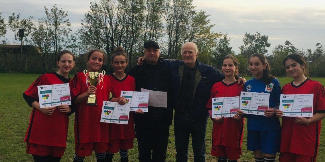 გორდელმა გოგონებმა  მინი ფეხბურთში პირველი ადგილი დაიკავეს