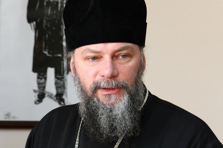 “საქართველოს ცრუ პატრიარქი ჰყავს”-მეუფე პეტრე