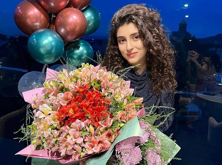 “მას უნდოდა ექიმი გამხდარი იყო მაგრამ…”-მარნეული 17 წლის გოგონას გლოვობს