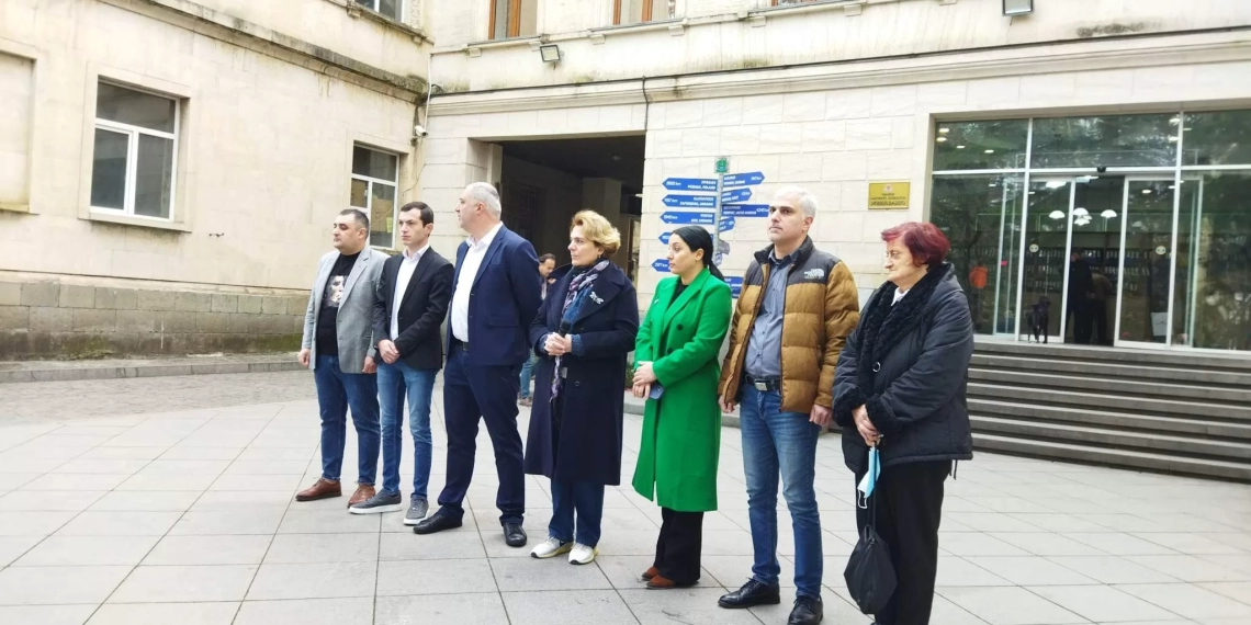 ფრაქცია ერთიანი ნაციონალური მოძრაობა ბოიკოტის რეჟიმში გადადის