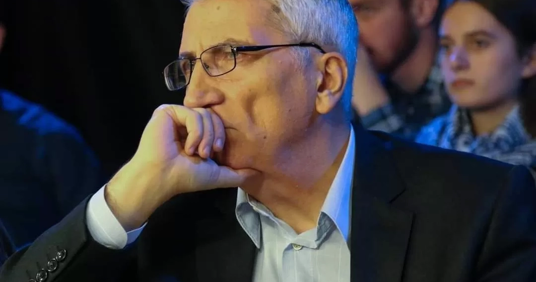 ვინც საქართველოში დარჩით, ძალიან მებრალებითო – რას წერს გია მურღულია სამშობლოს შექმნაზე