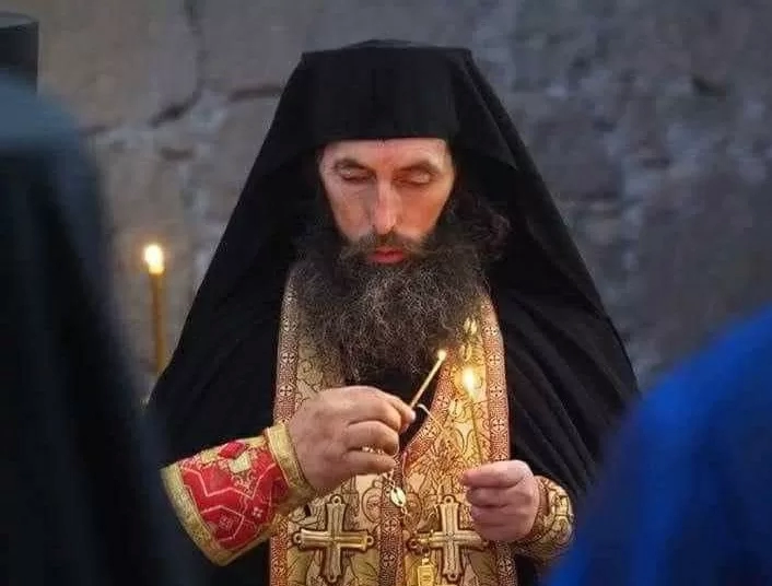 ვინც შეიტყობს, მისთვის ლოცვა წარმოთქვას