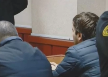 რას ითხოვს პოლიციელის მკვლელობაში ბრალდებული მეგობარი