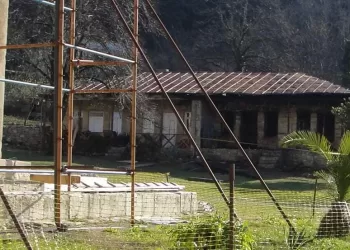 გელათის ტაძარში ხანძარი გაჩნდა