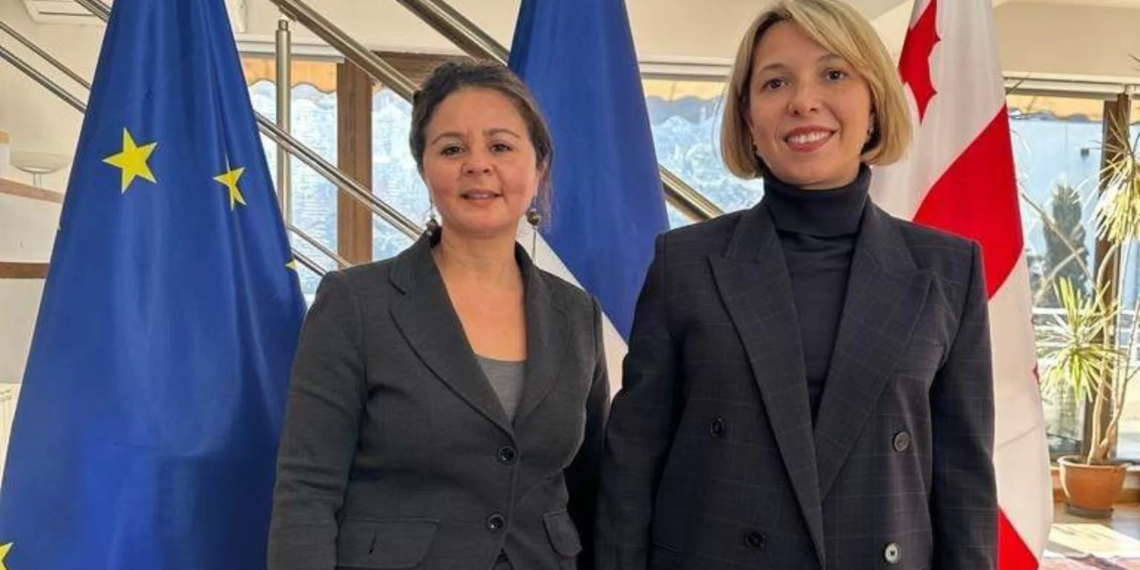 ნინო ლომჯარიას ღირსების ეროვნული ორდენი გადასცეს