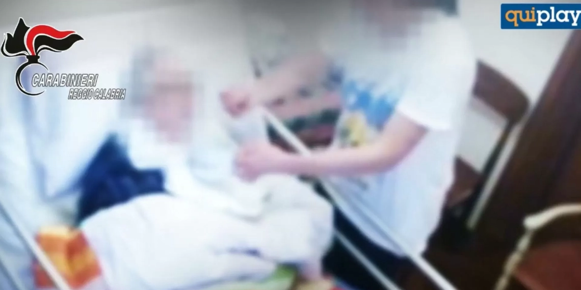 იტალიაში ქართველი ქალი მოხუცზე ძალადობის ბრალდებით დააკავეს (ვიდეო)