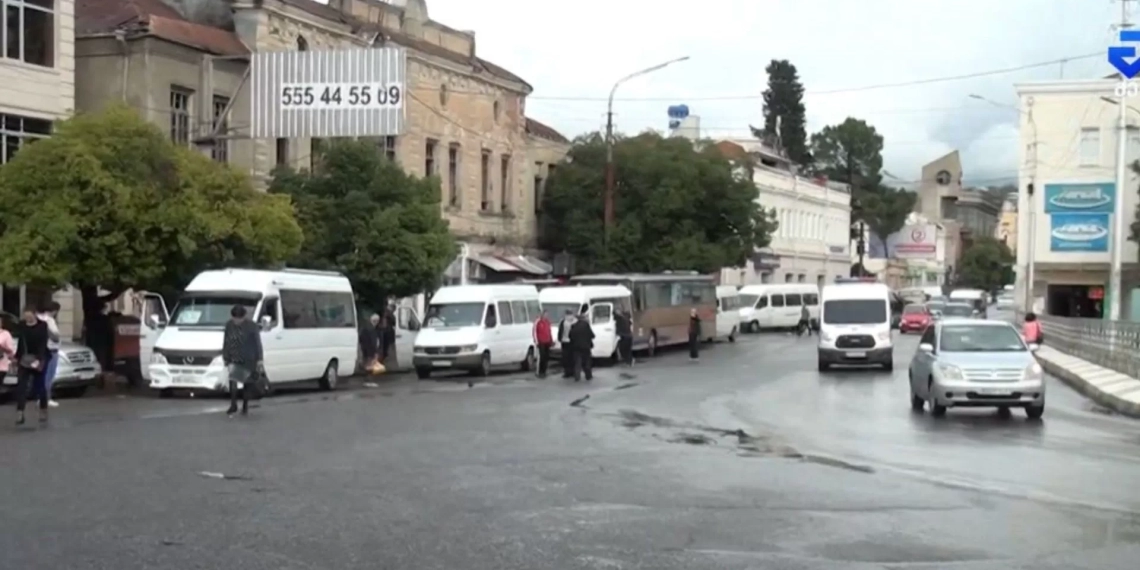 შეიშმუშნა მაგრამ ისევ აპარებდა ხელს- რა მოხდა ქუთაისის საზოგადოებრივ ტრანსპორტში