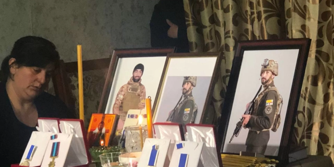 უკრაინაში დაღუპული  ქართველი მებრძოლი სამშობლოში ჩამოასვენეს