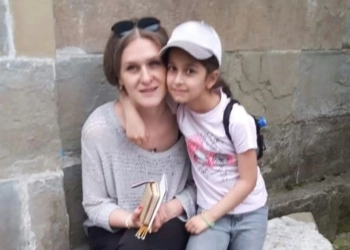 “ხუთი თითივით მახსოვს ანასტასია შენი ბაღში მოსვლა …”
