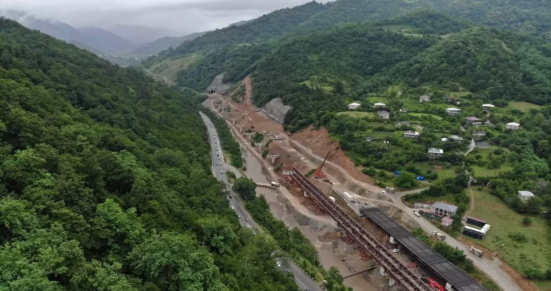 ქვათაცვენის გამო დადგა გზის გაწმენდის საჭიროება-საავტომობილო გზების დეპარტამენტი