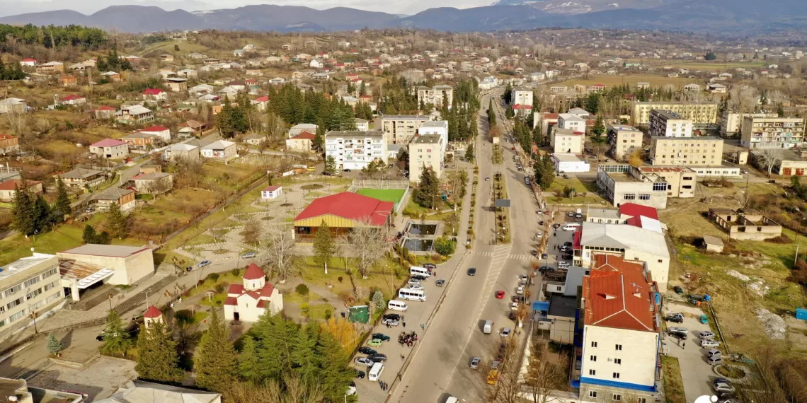 ეძინა, თორემ ის ვერ მოერეოდა, დიდი კაცი იყო-რას ამბობენ გარდაცვლილის და და მეზობლები