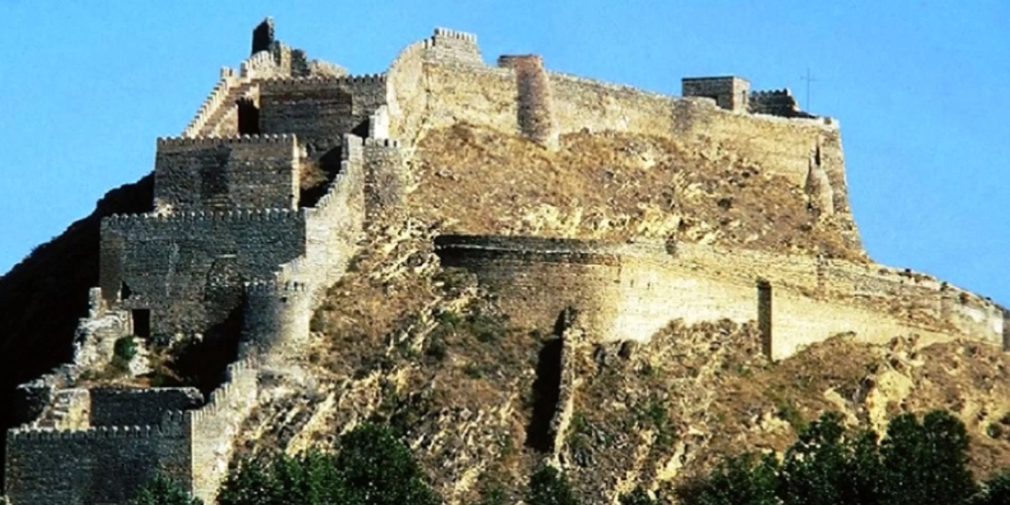 გორის ციხიდან რუსი ტურისტი გადმოვარდა