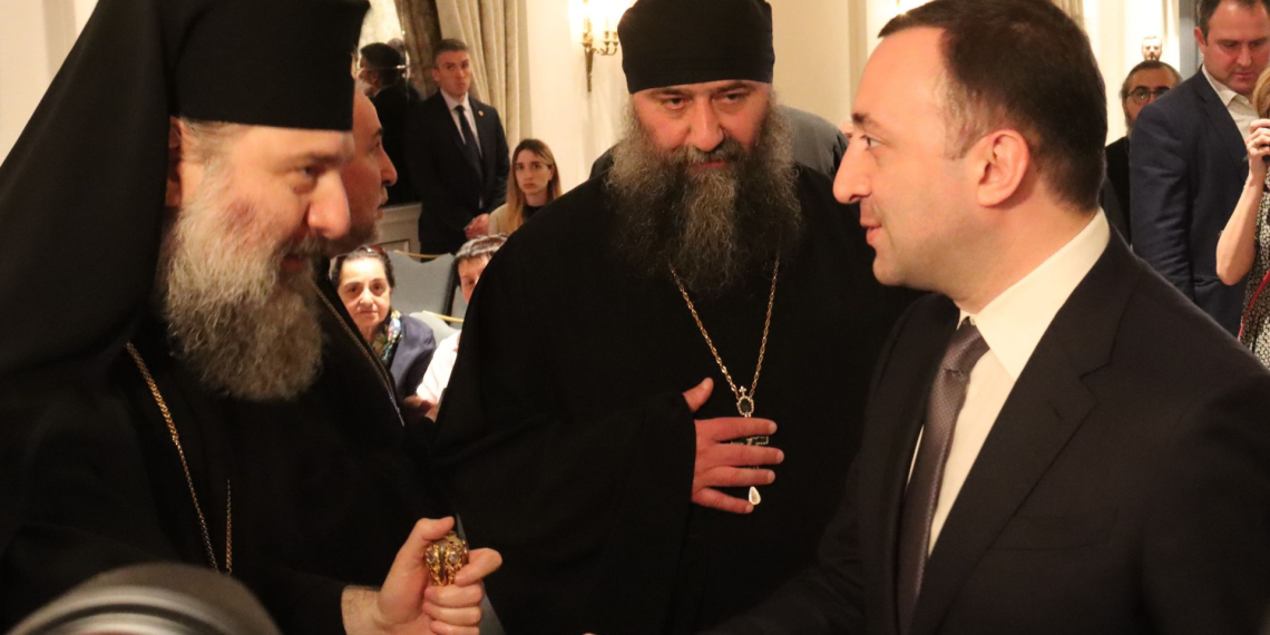 მეუფე შიომ პრემიერს  გელათის გადარჩენისთვის მადლობა გადაუხდა