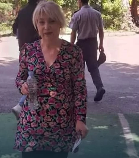 2 შვილიშვილის ბებია და 7 შვილის დედა ეროვნულ გამოცდებს აბარებს