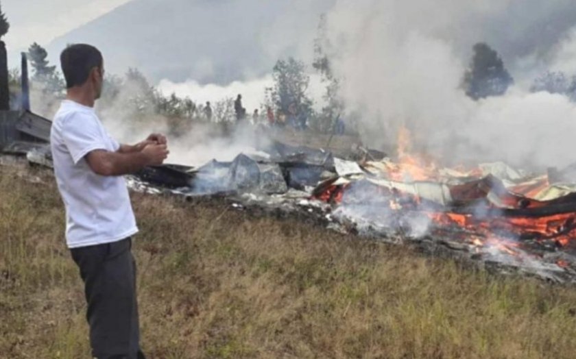 ხულოში სახლი დაიწვა