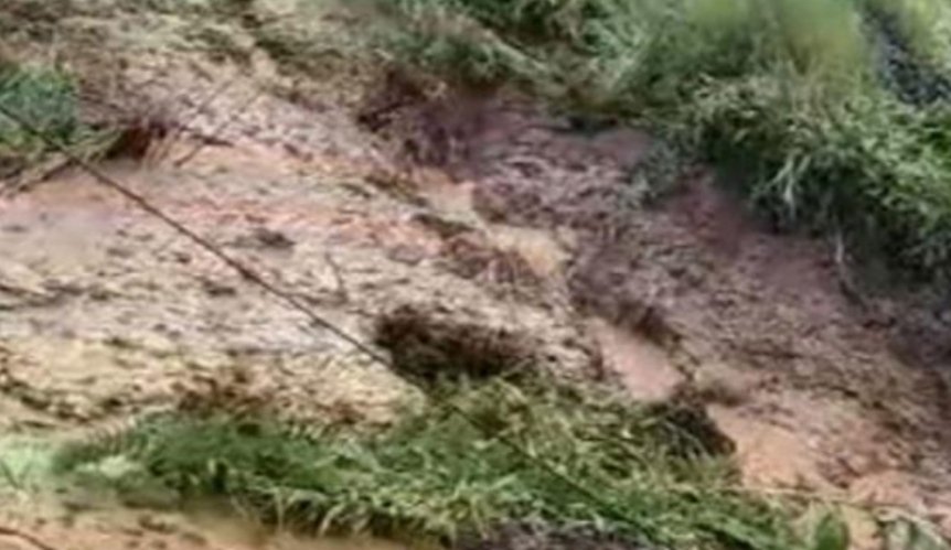 სახლი მეწყერმა ჩაიტანა,მე-4 კლასის მოსწავლე დაკარგულია-ლანჩხუთის მერი