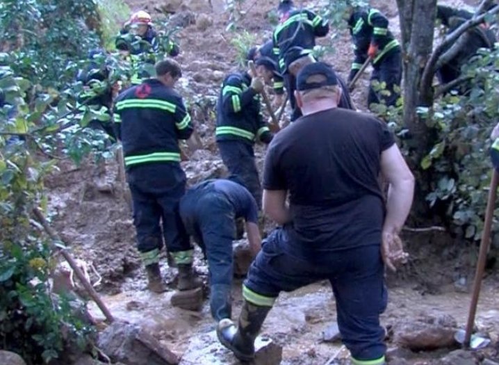სოფელ სილაურში სტიქიისას დაკარგულ კიდევ ერთ მოქალაქეს ეძებენ