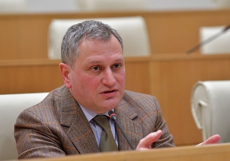 კულტურა საბჭოთა პერიოდშიც კი ვერ დაიქვემდებარეს და თქვენ გინდათ რომ დაიქვემდებაროთ, არ გამოგივათ! – არმაზ ახვლედიანი წულუკიანს