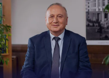 პროფესორი, რომელიც გაიტაცეს და სცემეს, გარდაიცვალა