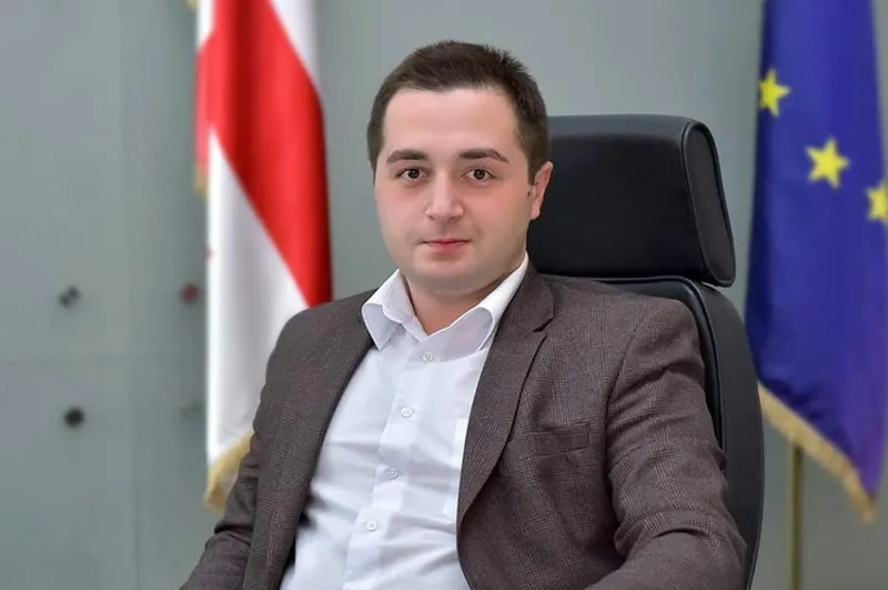 ქვეყანა დგას უდიდესი რისკის წინაშე – ოთო აბესაძე