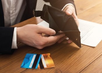 12 555 ადამიანს თვეში საშუალოდ 55 ლარის ანაზღაურება აქვს – პროფკავშირები პარლამენტს მიმართავს