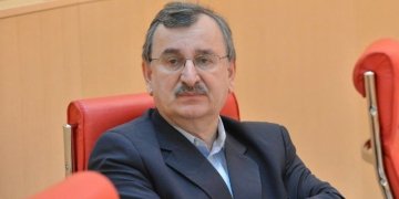 მოვუწოდებ პრეზიდენტს, ხვალ აიღეთ ბილეთი და წადით – იარეთ, იარეთ, როგორც დადიოდით „ქართული ოცნების“ და მტრის ჯინაზე – რომან გოცირიძე