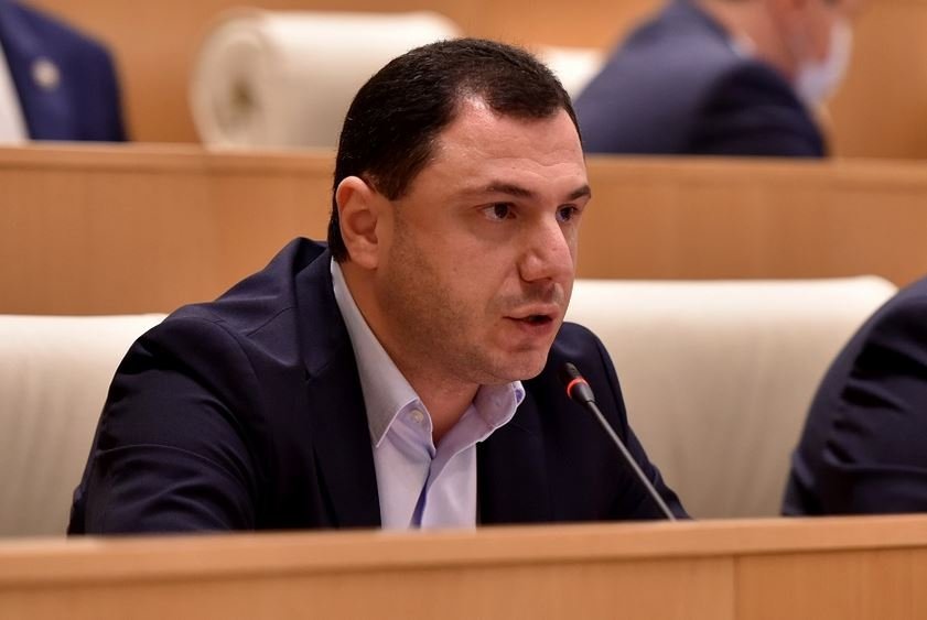 არავის არაფერი გაუუქმებია, მეგობრებო! – განათლების მინისტრი დავალებების სავალდებულოობაზე
