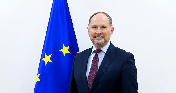 ჩვენ ახლა 9 ნაბიჯისგან შემდგარი კომპლექტი გვაქვს, ზოგიერთი 12 პრიორიტეტიდანაა, სხვები ახლებია – ევროკავშირის ელჩი