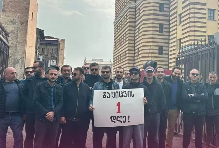 ოპერის გაფიცული თანამშრომლები სამსახურიდან გაათავისუფლეს