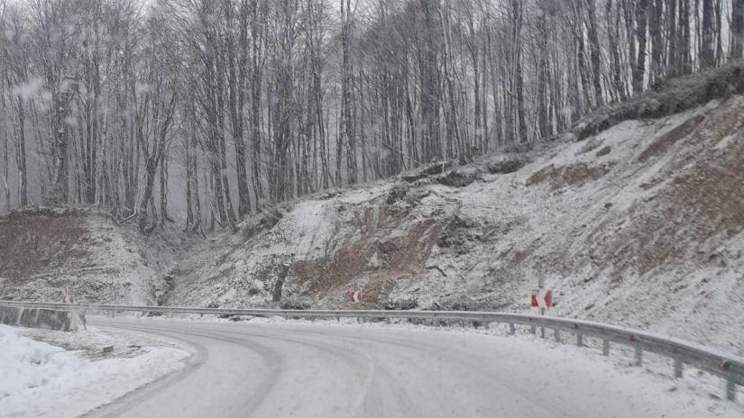 საჩხერე-უზუნთა-შქმერი-ზუდალის გზაზე შეზღუდვები დაწესდა