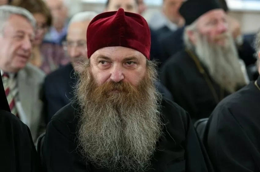 გაანებეთ ეკლესიასთან ჭიდაობას თავი, გამოწვევას მივიღებთ და უბრალოდ დამარცხდებით – მეუფე იაკობი