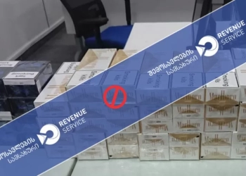 მებაჟე ოფიცრებმა დიდი ოდენობით არადეკლარირებული სიგარეტი ამოიღეს