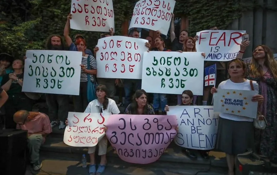 კულტურის სამინისტროსთან დღეს აქცია გაიმართება