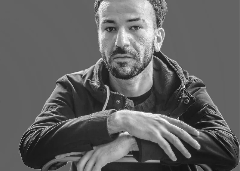 ისრაელის საელჩო დეისაძეს ანტისემიტ, სამარცხვინო პიროვნებას უწოდებს