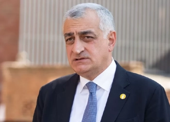 ხაზარაძემ კალაძის წინააღმდეგ სასამართლოში სარჩელი შეიტანა