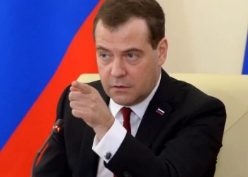 მედვედევი უკრაინას ბირთვული იარაღით ემუქრება