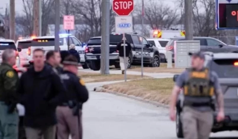 არიან დაღუპულები,სროლა აიოვას შტატში