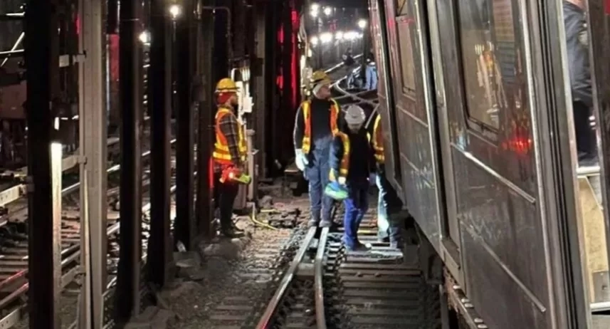 ნიუ-იორკის მეტროს მატარებელი მეორე მატარებელს დაეჯახა