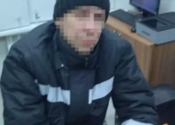 რუსეთში დააკავეს კაცი, რომელიც დღის განმავლობაში ერთი ცალი მანდარინის მოპარვას ცდილობდა