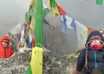 4 წლის ჩეხი გოგო ზარა ყველაზე მცირეწლოვანი ადამიანია, ვინც ევერესტის საბაზო ბანაკში ავიდა